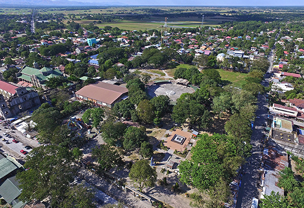 Camiling Heritage Houses